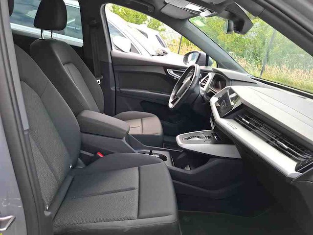Audi q4 sportback e-tron 35 edition 55 kwh 125kw automaat 2022 - afbeelding 13 van  17