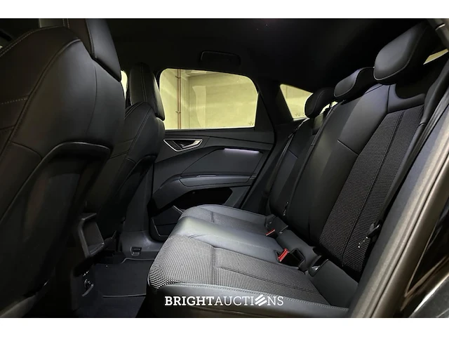 Audi q4 sportback e-tron 40 launch edition s competition 77 kwh 204pk 2021 (origineel-nl), n-622-th - afbeelding 37 van  60