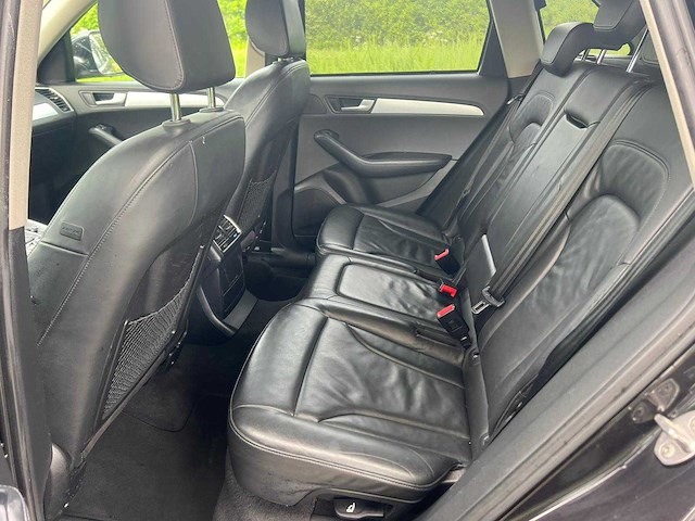 Audi q5 - 2.0 tfsi q. pro line automaat; 79-lgb-1 - afbeelding 17 van  29