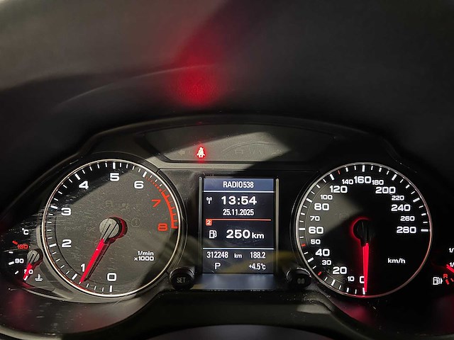 Audi q5 2.0 tfsi q. pro line, 97-rdp-2 - afbeelding 13 van  13