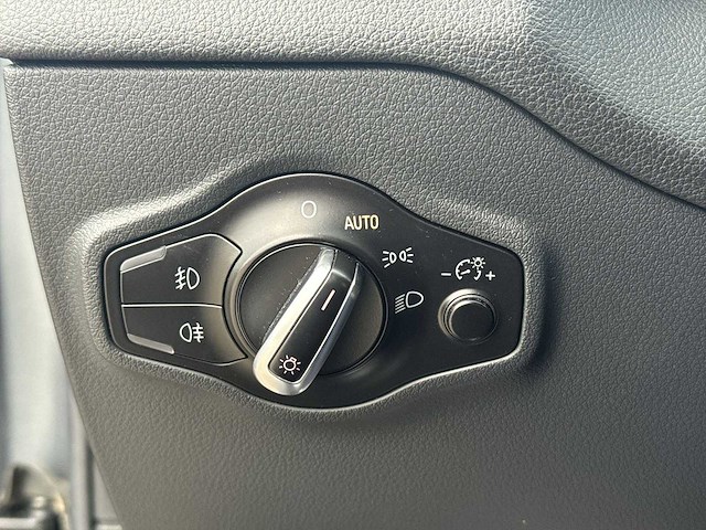 Audi q5 2.0 tfsi quattro 2009 | 7-tfx-64 i - afbeelding 14 van  32