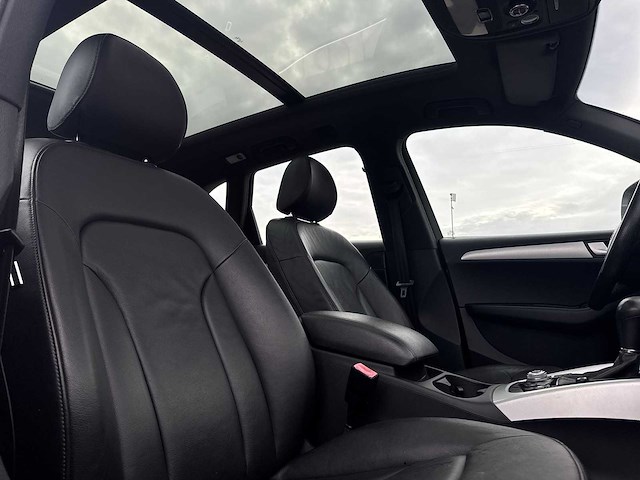 Audi q5 2.0 tfsi quattro 2009 | 7-tfx-64 i - afbeelding 19 van  32