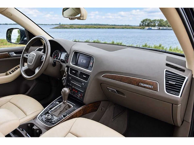 Audi q5 2.0 tfsi quattro | 61-hks-8 i - afbeelding 11 van  26