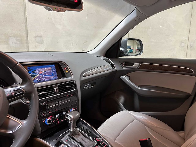 Audi q5 2.0 tfsi quattro pro line s 2011 2013, zn-920-x - afbeelding 19 van  52