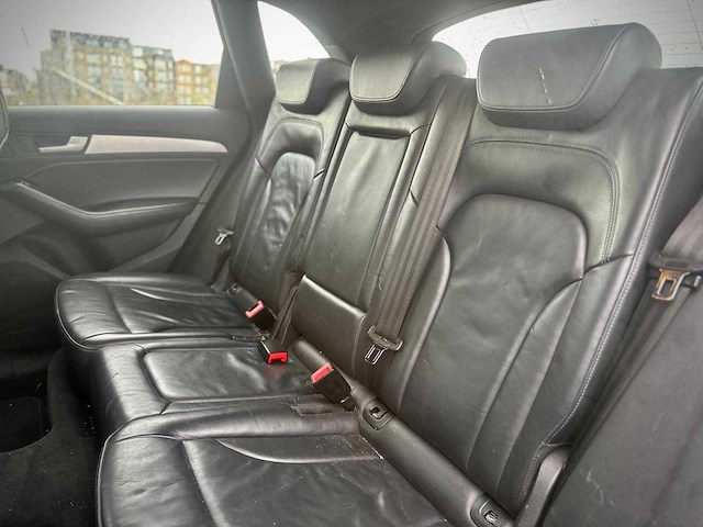 Audi q5 2.0 tfsi quattro s edition automaat; 10-ztx-4 - afbeelding 15 van  15