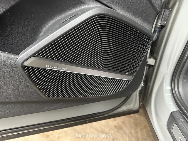 Audi q5 2.0 tfsi quattro sport s line black edition 252pk 2018 (origineel-nl + 1e eigenaar), tt-931-b - afbeelding 29 van  49