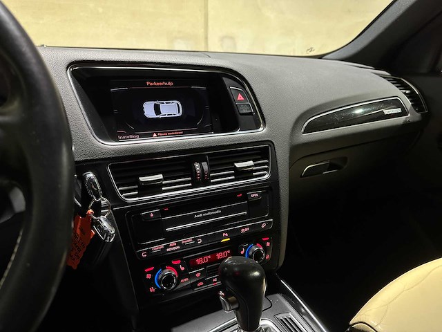 Audi q5 3.0 tdi quattro pro line s 236pk 2011, 41-thl-9 - afbeelding 20 van  44