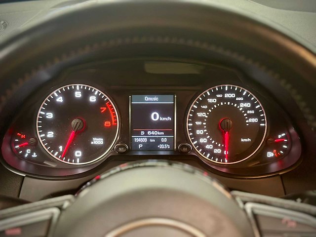 Audi q5 3.0 tfsi quattro s edition automaat, n-066-nr - afbeelding 9 van  17