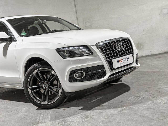 Audi q5 3.2 fsi v6 quattro pro line 269pk 2010, j-936-zv - afbeelding 2 van  47