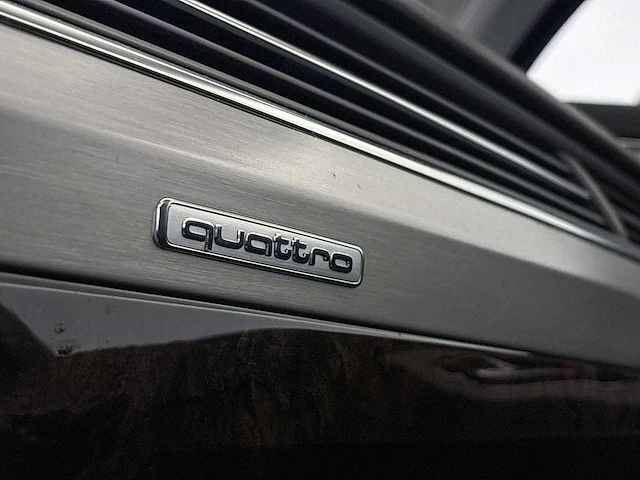 Audi q7 3.0 tdi e-tron quattro premium | kr-846-n i - afbeelding 19 van  29