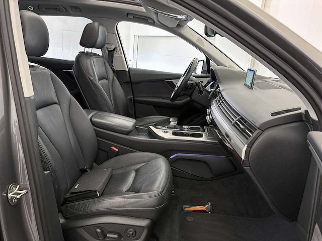 Audi q7 3.0 tdi e-tron quattro premium | kr-846-n i - afbeelding 24 van  29