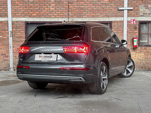 Audi q7 3.0 tdi v6 e-tron quattro sport 373pk 2016 s-line (origineel-nl), kt-961-n - afbeelding 17 van  17