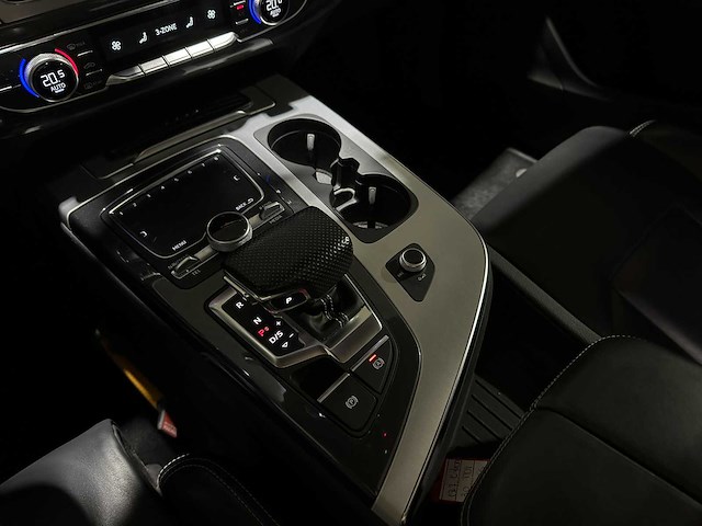 Audi q7 3.0 tdi v6 e-tron quattro sport s-line 258pk 2016 (origineel-nl & 1e eigenaar) plug-in hybrid, nb-194-z (btw auto) - afbeelding 19 van  44