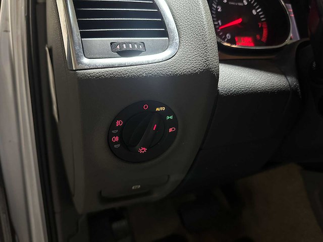 Audi q7 4.2 fsi quattro pro line+ 4+2 349pk 2007 (origineel-nl), 23-tr-lk youngtimer - afbeelding 15 van  53