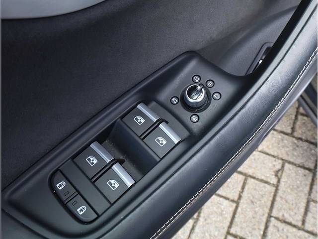Audi q7 55 tfsi e quattro s-line 340pk automaat 2021, hdk-11-j - afbeelding 8 van  57