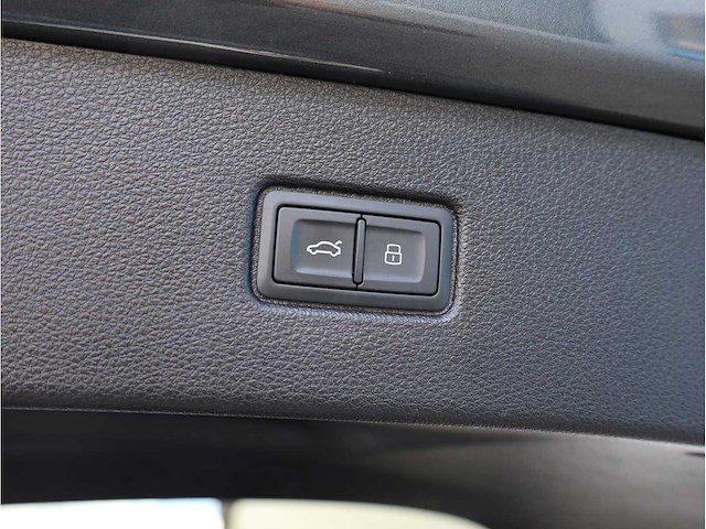 Audi q7 55 tfsi e quattro s-line 340pk automaat 2021, hdk-11-j - afbeelding 43 van  57