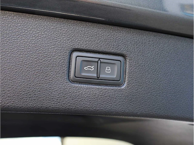 Audi q7 55 tfsi e quattro s-line 340pk automaat 2021, hdk-11-j - afbeelding 43 van  57