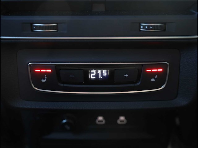 Audi q7 55 tfsi e quattro s-line 340pk automaat 2021, hdk-11-j - afbeelding 33 van  57