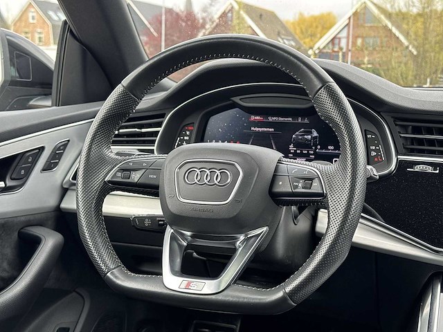 Audi q8 4.0 tdi sq8 quattro 2020 | k-368-rt i - afbeelding 34 van  44