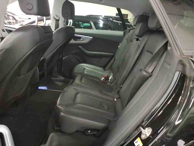 Audi q8 55 etfsi quattro 340pk automaat 2022 - afbeelding 18 van  20