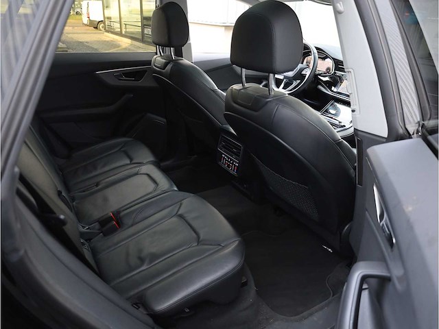 Audi q8 55 etfsi quattro 340pk automaat 2022 - afbeelding 25 van  44