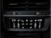 Audi q8 55 etfsi quattro 340pk automaat 2022 - afbeelding 40 van  45