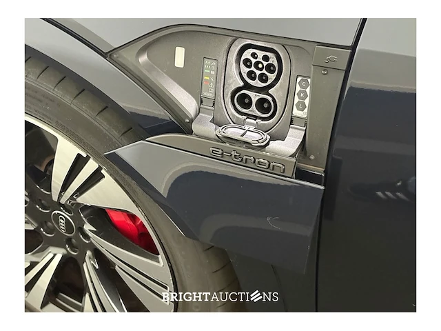 Audi q8 55 s edition competition quattro 115 kwh 2024 (origineel-nl), gtd-33-l - afbeelding 39 van  51