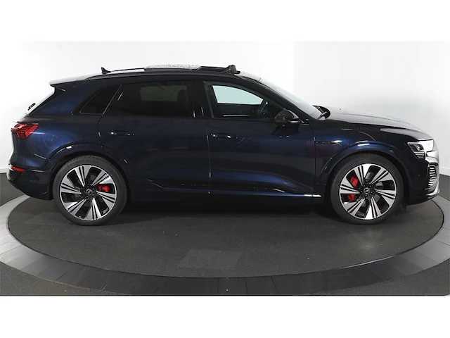 Audi q8 55 s edition competition quattro 115 kwh 2024 (origineel-nl), gtd-33-l - afbeelding 45 van  51