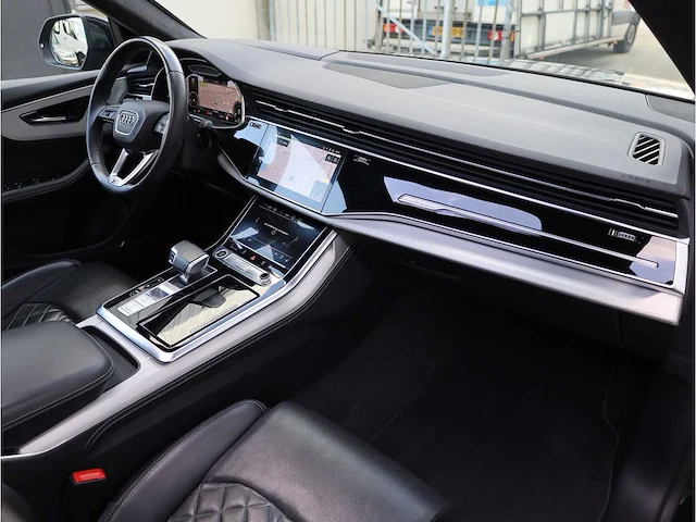 Audi q8 60 tfsi e quattro pro line s competition 462pk automaat 2022 - afbeelding 5 van  48