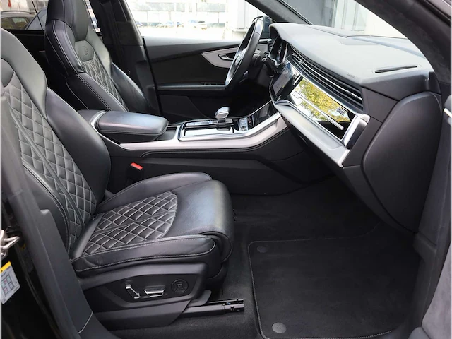 Audi q8 60 tfsi e quattro pro line s competition 462pk automaat 2022 - afbeelding 30 van  41