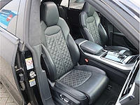 Audi q8 60 tfsi e quattro pro line s competition 462pk automaat 2022 - afbeelding 32 van  41