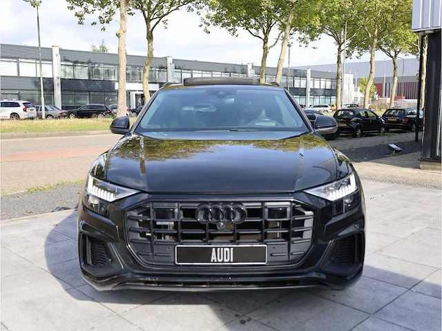 Audi q8 60 tfsi e quattro pro line s competition 462pk automaat 2022 - afbeelding 40 van  41