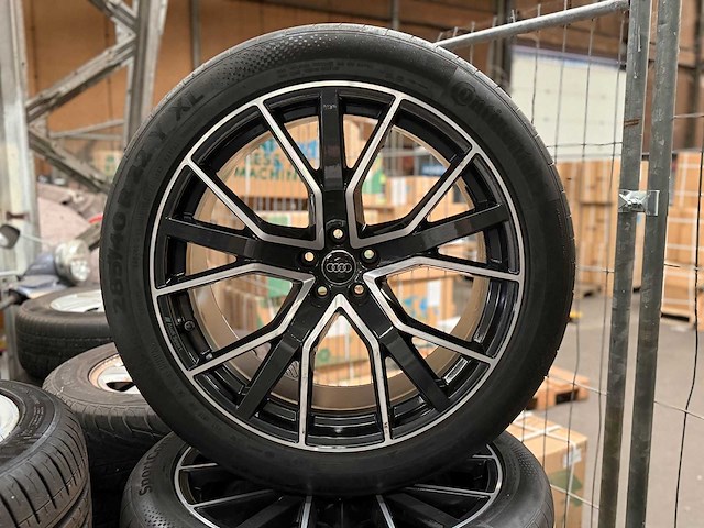 Audi q8 / q7 4m velgenset 22 “ inch - afbeelding 3 van  3