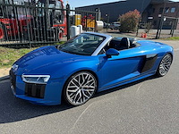 Audi r8 spyder 5.2 fsi v10 quattro