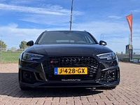 Audi rs 4