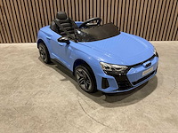 Audi rs e-tron gt blauw elektrische kinderauto - afbeelding 21 van  47