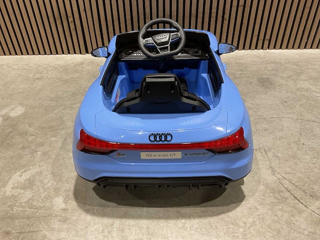 Audi rs e-tron gt blauw elektrische kinderauto - afbeelding 25 van  31