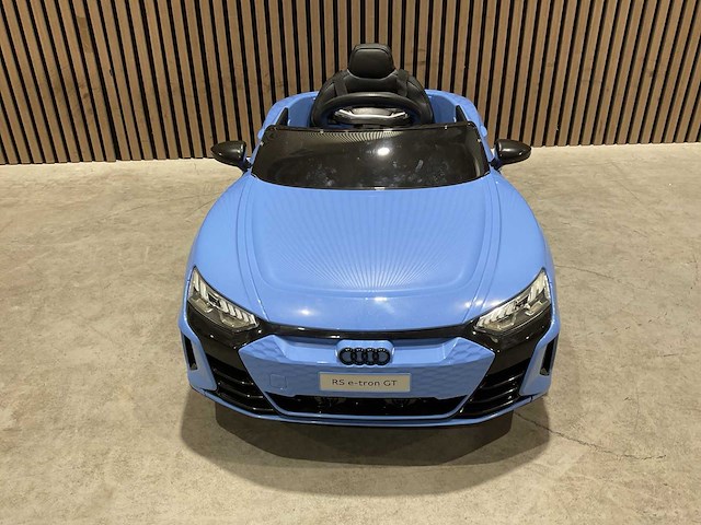 Audi rs e-tron gt blauw elektrische kinderauto - afbeelding 9 van  29