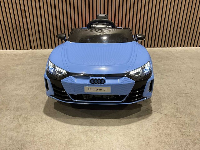 Audi rs e-tron gt blauw elektrische kinderauto - afbeelding 12 van  60