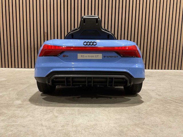 Audi rs e-tron gt blauw elektrische kinderauto - afbeelding 18 van  60