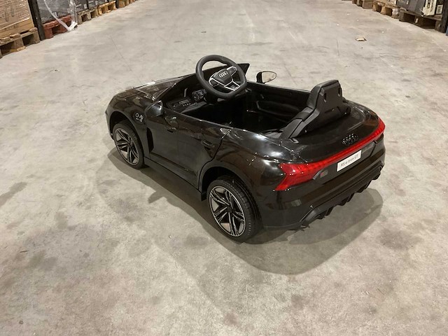 Audi rs e-tron gt zwart elektrische kinderauto - afbeelding 11 van  51