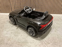 Audi rs e-tron gt zwart elektrische kinderauto - afbeelding 24 van  51