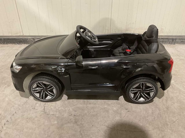Audi rs e-tron gt zwart elektrische kinderauto - afbeelding 26 van  44