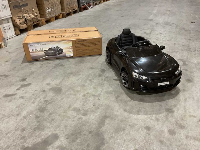 Audi rs e-tron gt zwart qls-6888 speelgoed - afbeelding 11 van  64