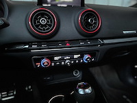 Audi rs3 sportback 2.5 tfsi quattro 400pk 2018, k-568-gn - afbeelding 32 van  42