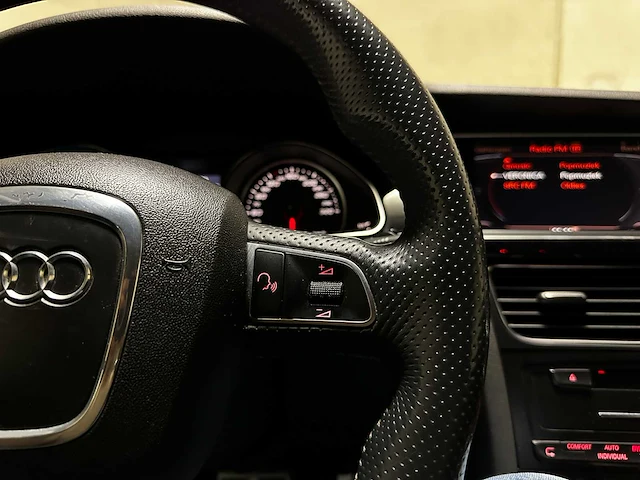 Audi rs5 coupé 4.2 fsi v8 quattro 450pk 2010, 33-pdz-4 - afbeelding 24 van  75