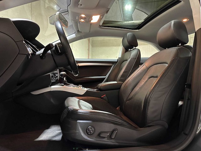 Audi rs5 coupé 4.2 fsi v8 quattro 450pk 2010, xn-941-l youngtimer - afbeelding 24 van  45