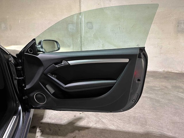 Audi rs5 coupé 4.2 fsi v8 quattro 450pk 2010, xn-941-l youngtimer - afbeelding 26 van  45