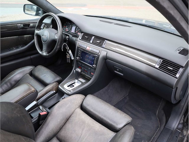 Audi rs6 4.2 quattro 2005 automaat, h-122-lk - afbeelding 3 van  27