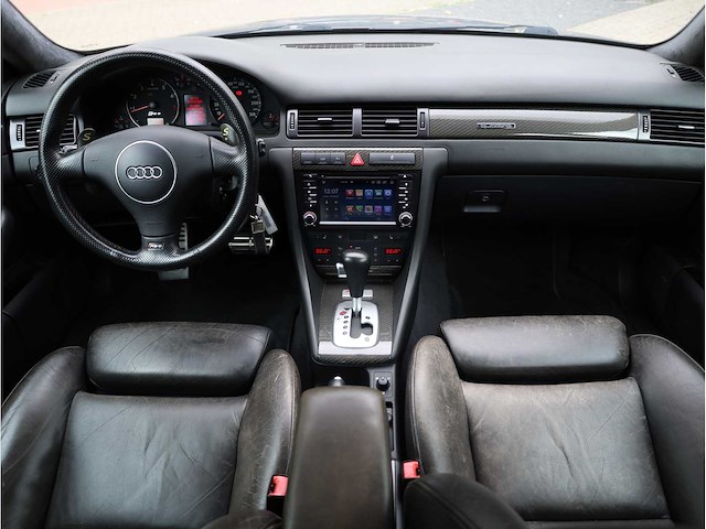 Audi rs6 4.2 quattro 2005 automaat, h-122-lk - afbeelding 8 van  46